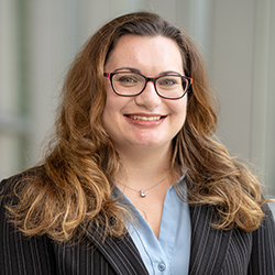 Headshot of Elizabeth Wallace